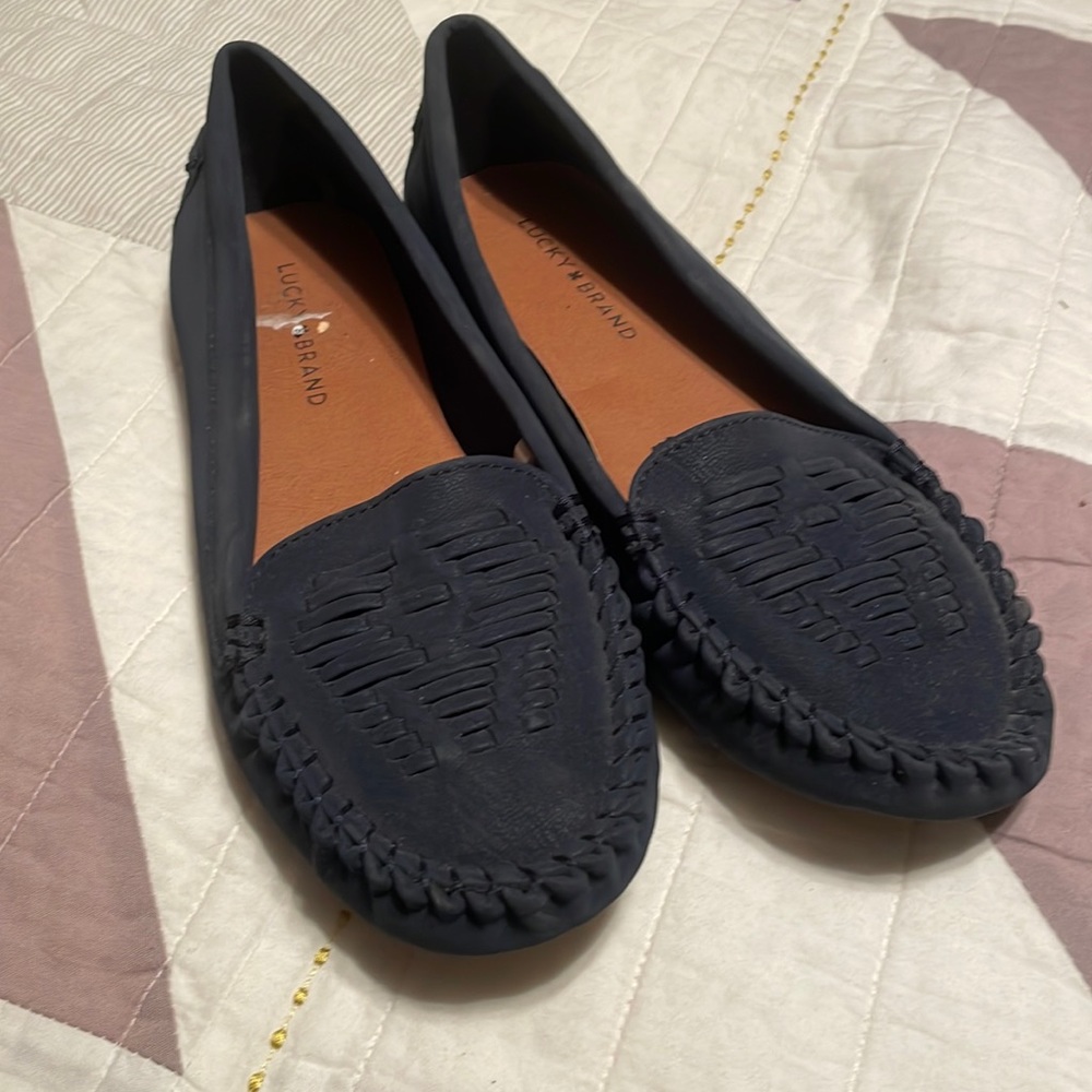 Lucky Brand Huaracha style flats with nipple bottom secure soles never worn 9